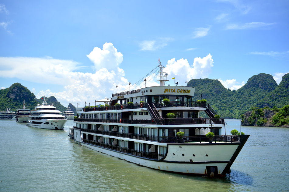 蘭夏灣國賓號米其林
