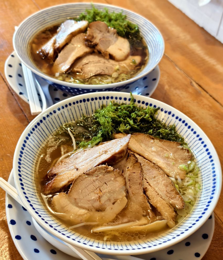 牛骨ラーメン富んや