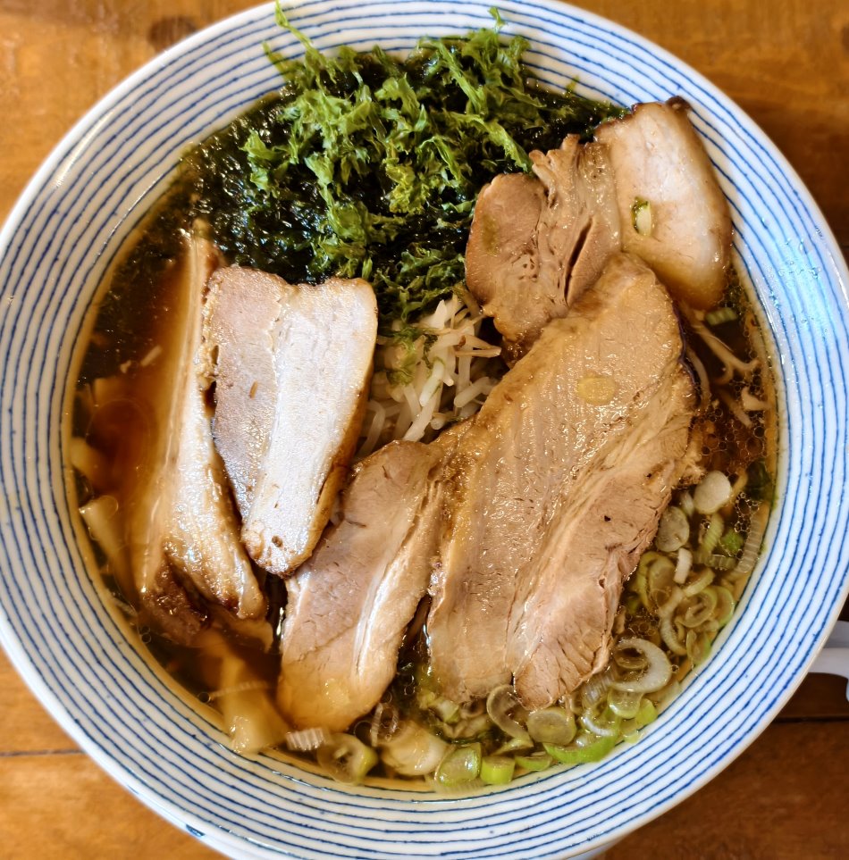 牛骨ラーメン富んや