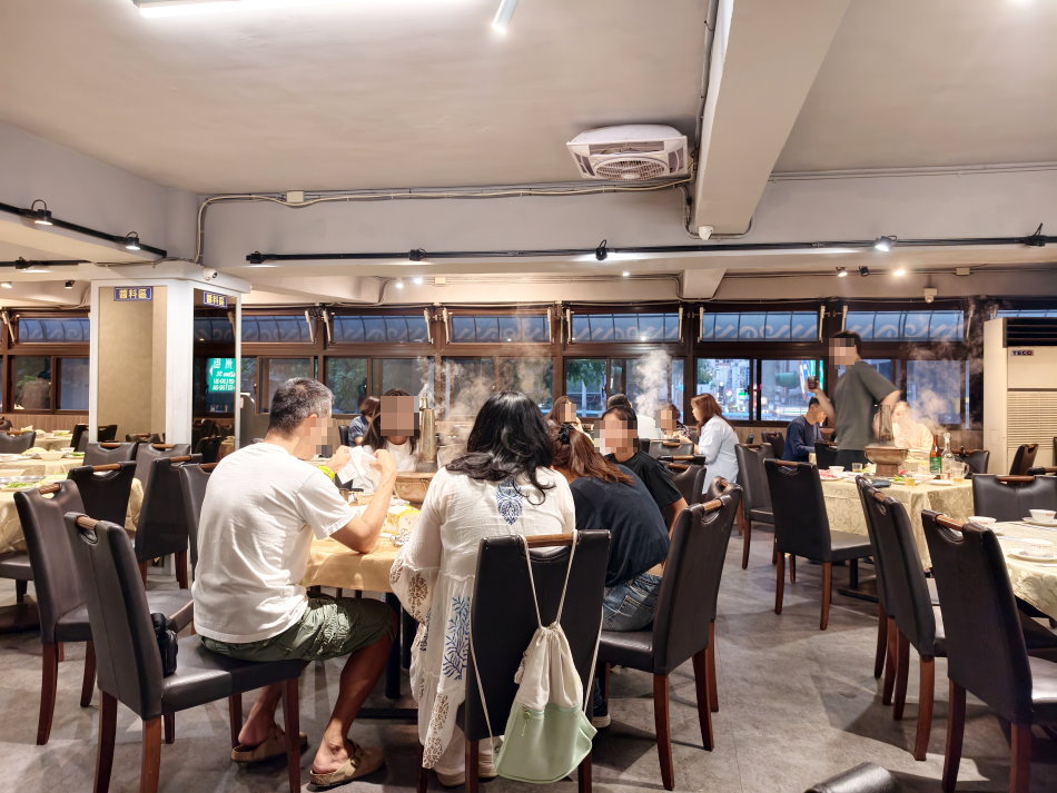 唐宮蒙古烤肉酸菜白肉餐廳