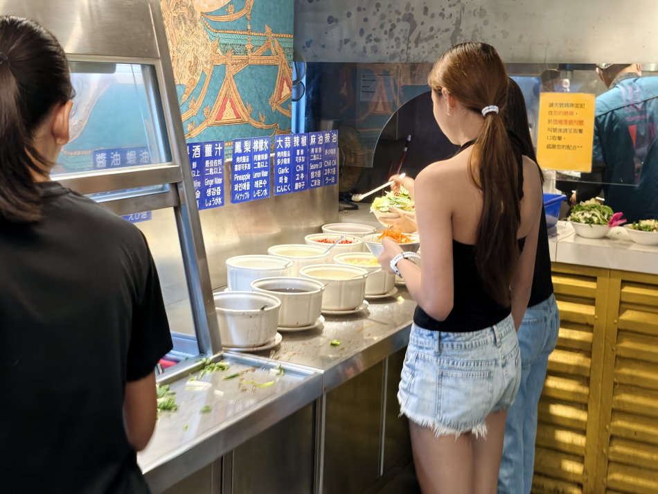 唐宮蒙古烤肉酸菜白肉餐廳