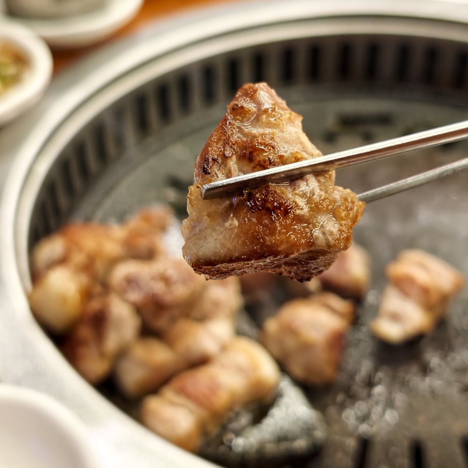 高飯食堂고반식당