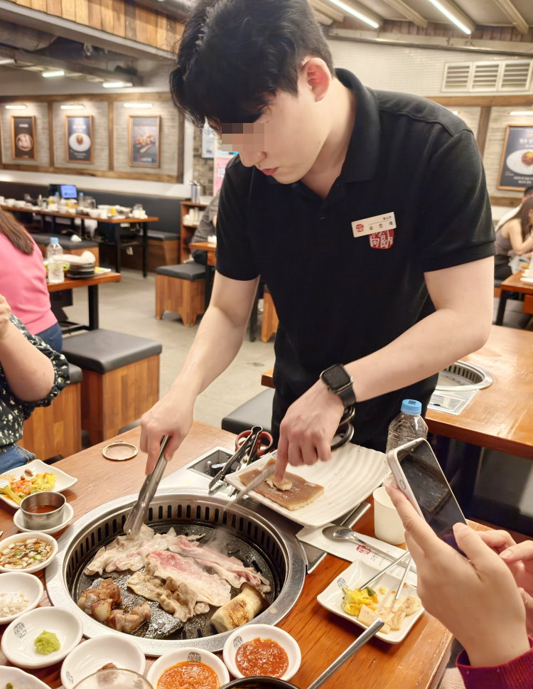 高飯食堂고반식당