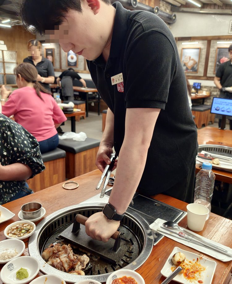 高飯食堂고반식당