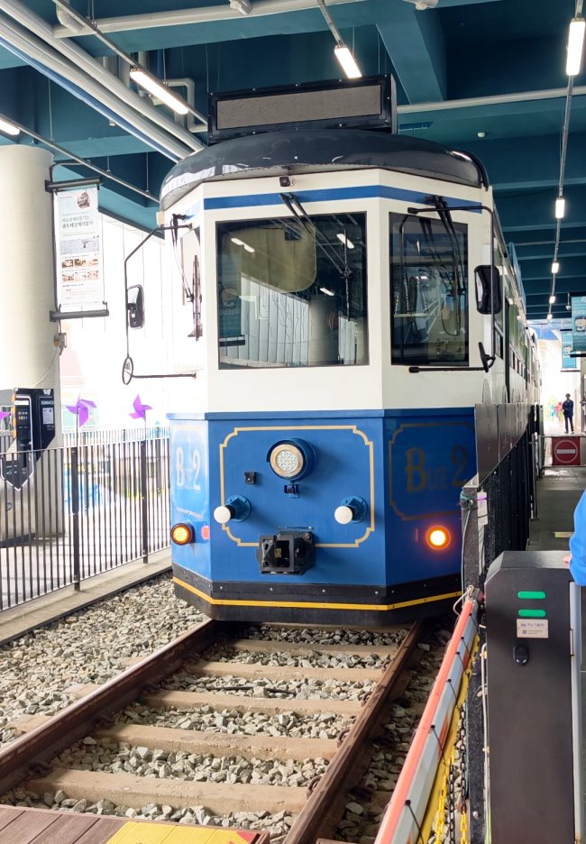 海雲台天空膠囊列車