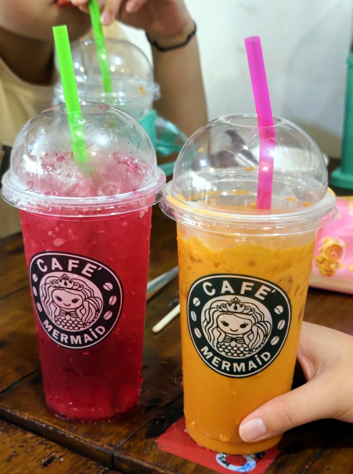 現沖泰式奶茶與紅糖氣泡蘇打冷飲特調