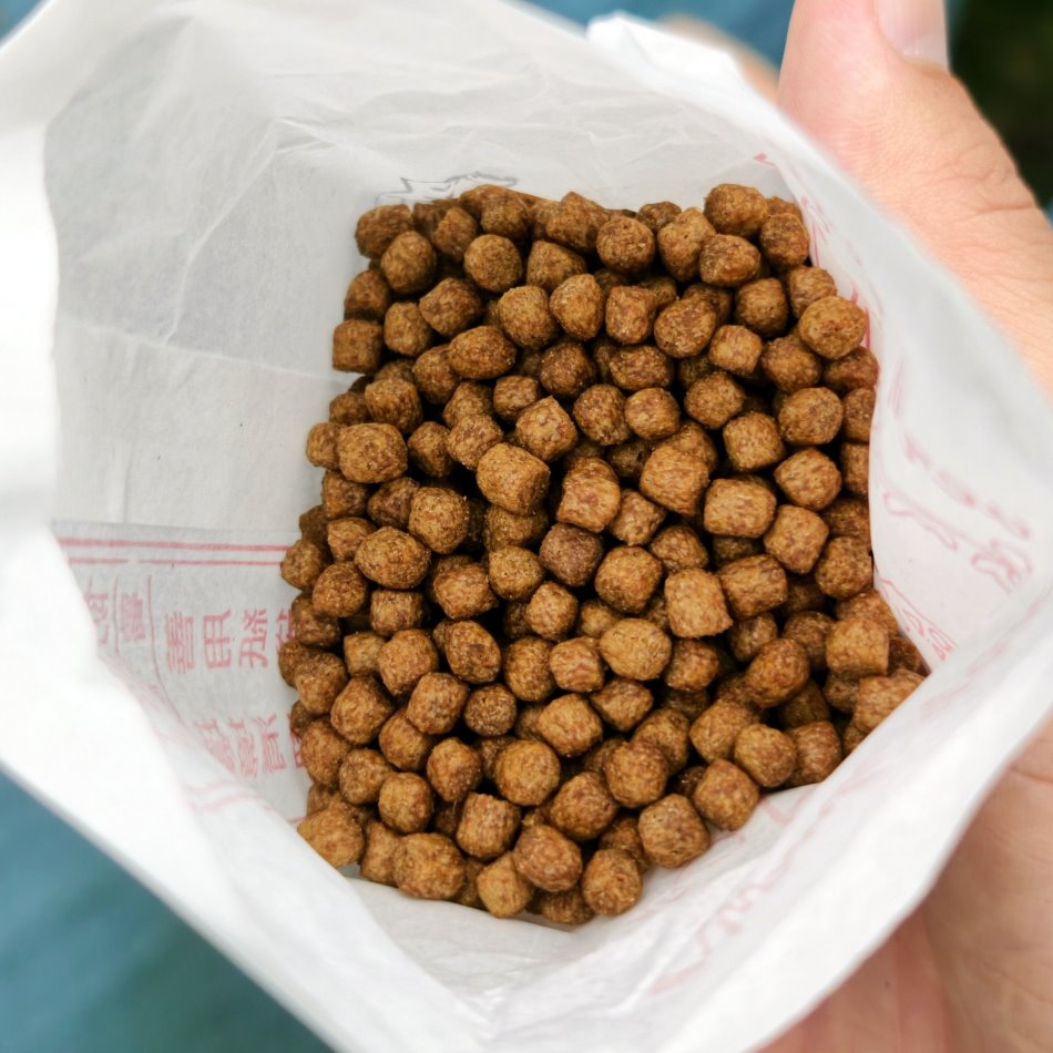 紙袋裝禽鳥專用顆粒飼料