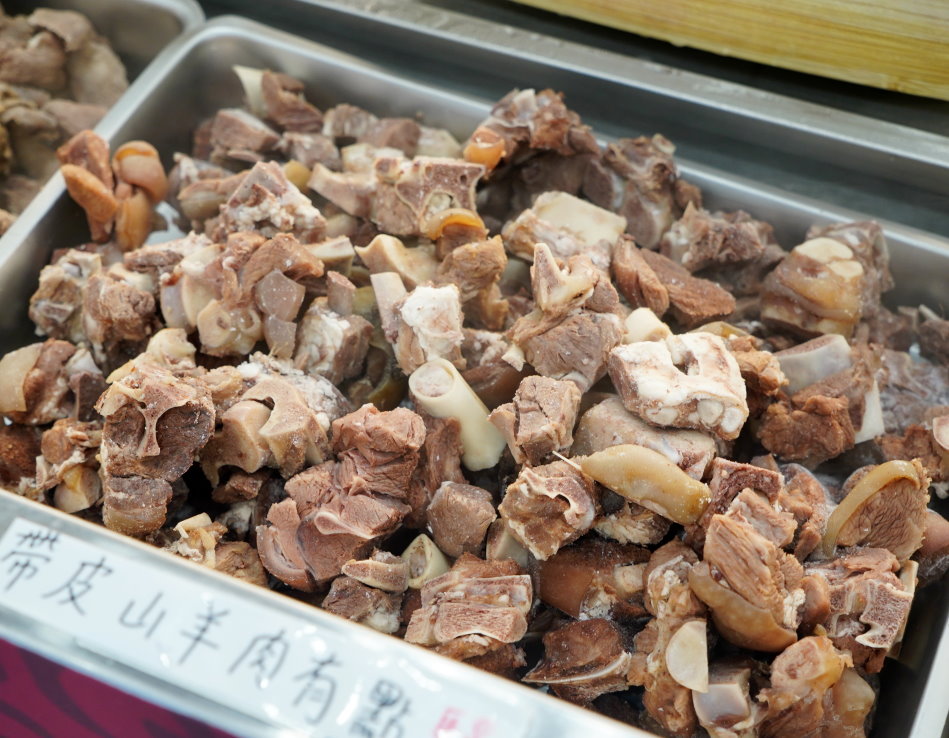 耀武羊威新品帶皮山羊肉 膠質Q彈肉嫩