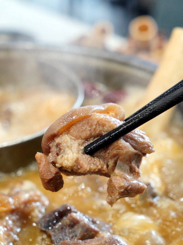 帶皮山羊肉軟Q帶勁 口感軟嫩不乾柴